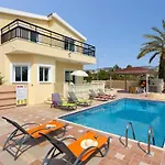 Philios By Peyia