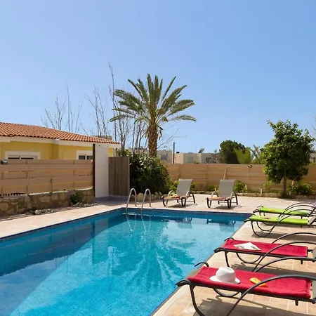 فيلة Philios By بييا